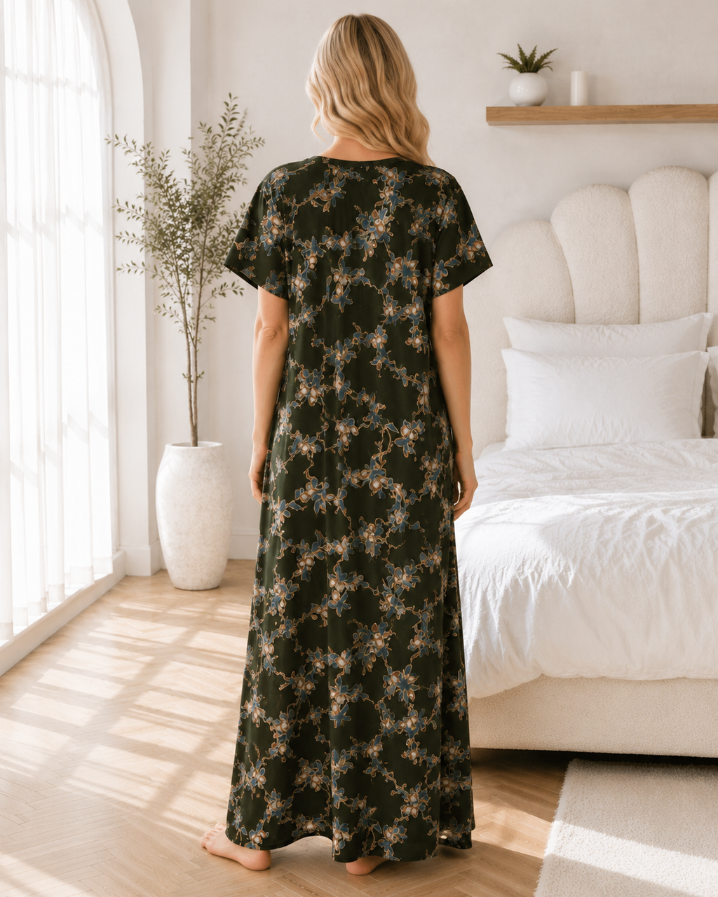Belavastra Evergreen Floral Alpine Nighty